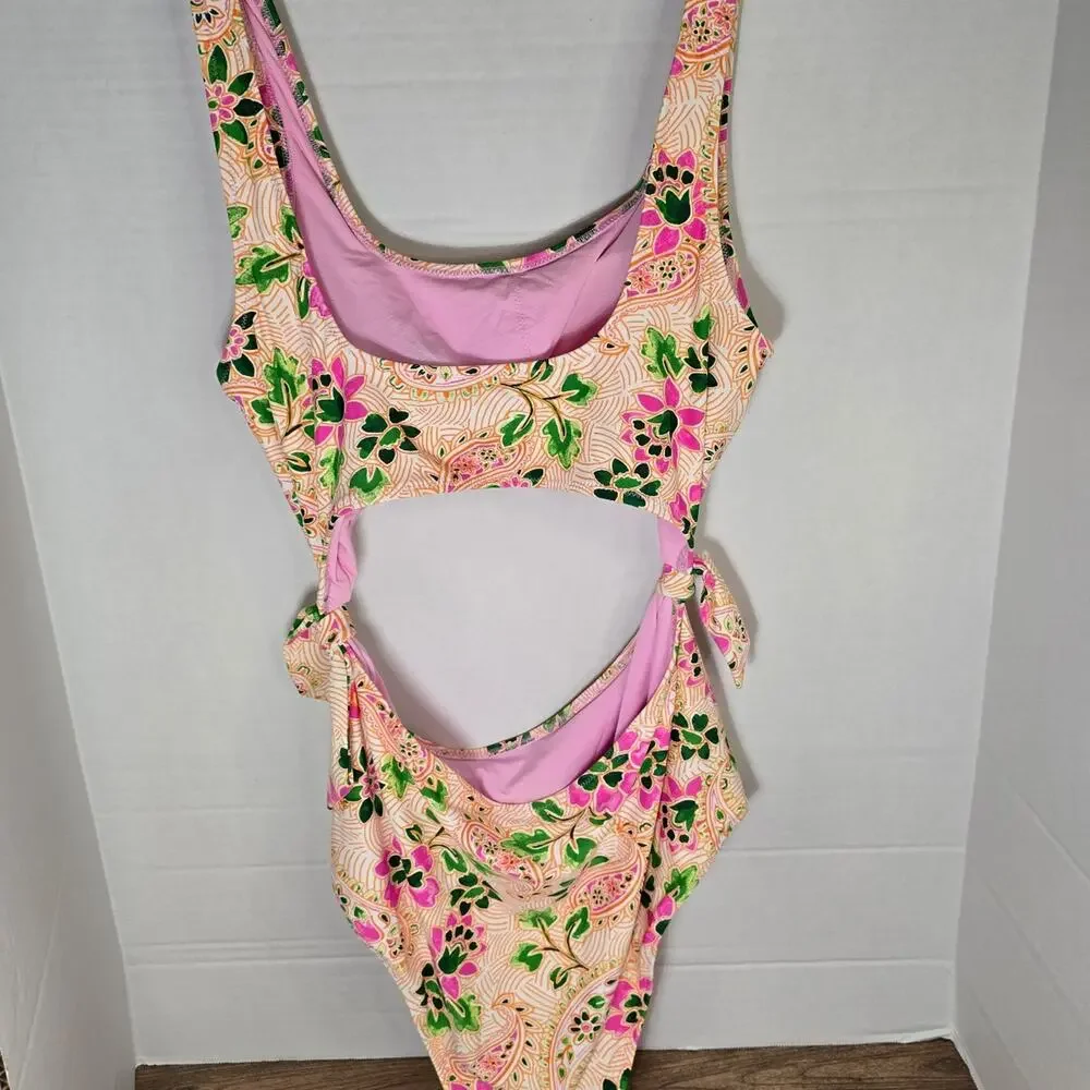 Aerie Women's Paisley Print One-Piece Swimsuit size Large NWT